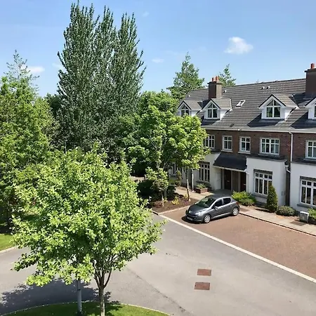 103 - The Townhouse At Gort Na Coiribe By Shortstays Сasa de vacaciones