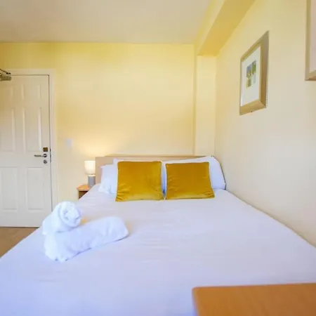 103 - The Townhouse At Gort Na Coiribe By Shortstays * Galway