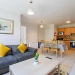103 - The Townhouse At Gort Na Coiribe By Shortstays - Sleeps 6 * Galway